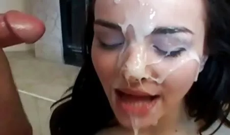 مرد بالغ شبکه سوپرخارجی طاس آریل جوان را کاشت