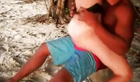 ماساژ با کانال سکسی فیلم سوپر زنان کمی شلوغ تبدیل به سه نفری شد