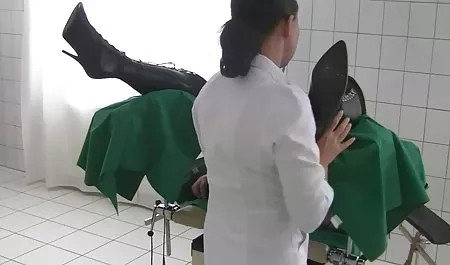 بعد از یک استراحت طولانی ، آلیشا به شدت با کانال تلگرام سکس و سوپر دوست پسرش لگد می زند